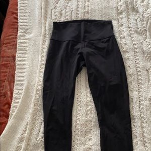 Size 8 23” inseam Wunder Under Lululemon leggings